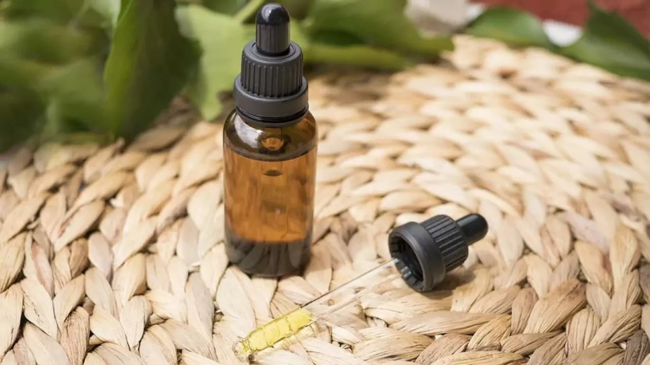 The Benefits and Side Effects of CBD Oil